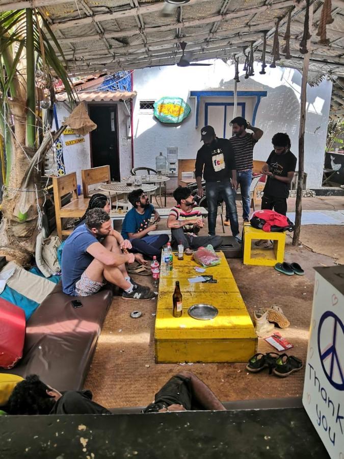 Hippie Hostel 안주나 외부 사진