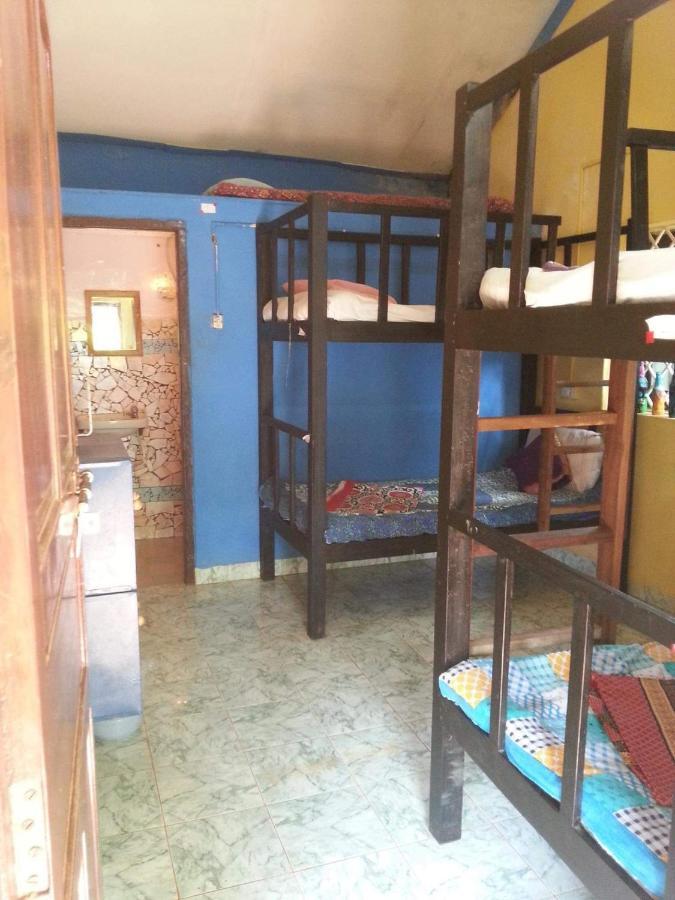Hippie Hostel 안주나 외부 사진