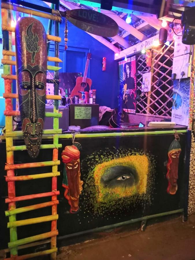 Hippie Hostel 안주나 외부 사진