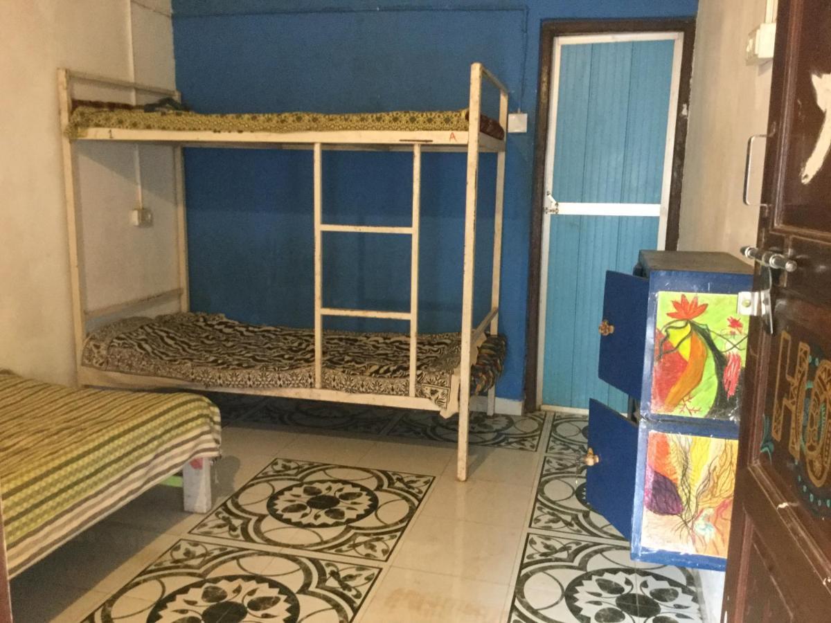 Hippie Hostel 안주나 외부 사진